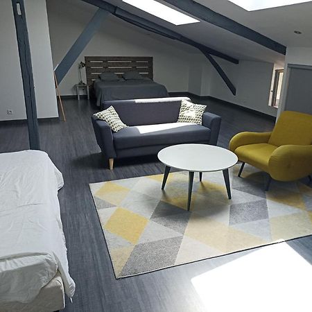 Hotel Le Coustalou Livinhac-le-Haut Exteriér fotografie