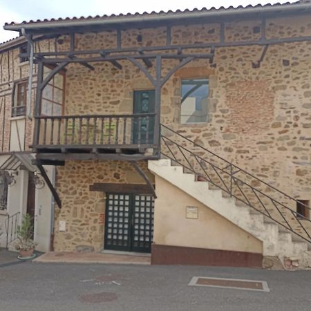 Hotel Le Coustalou Livinhac-le-Haut Exteriér fotografie
